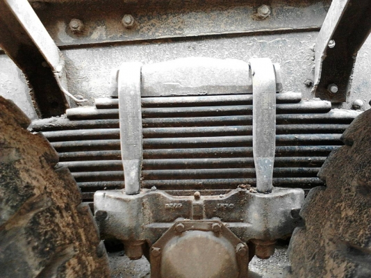 รถมิตซู 10 ล้อ หัวลาก FN - 527 / 260  แรงม้า. ปี 49   สนใจติดต่อ  081 - 6079515