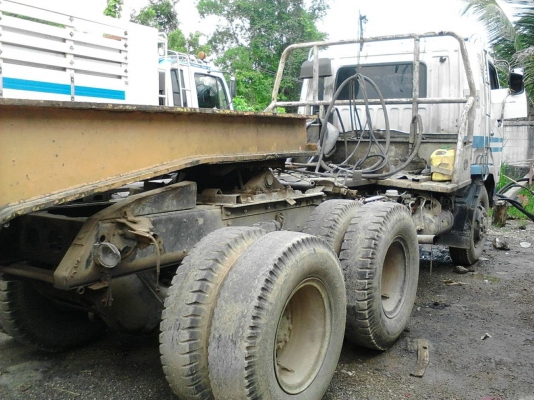 รถมิตซู 10 ล้อ หัวลาก FN - 527 / 260  แรงม้า. ปี 49   สนใจติดต่อ  081 - 6079515