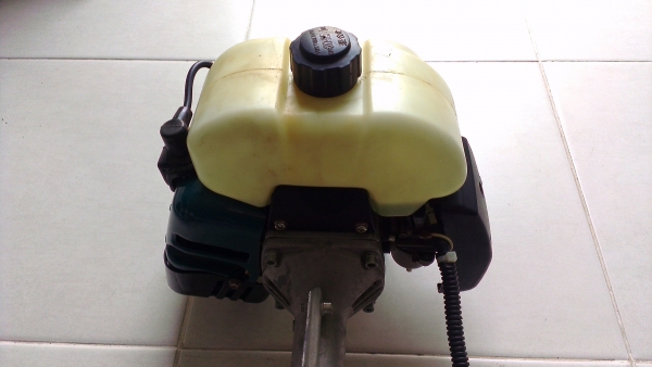 ขายเครื่องตัดหญ้า ขายเครื่องตัดหญ้า