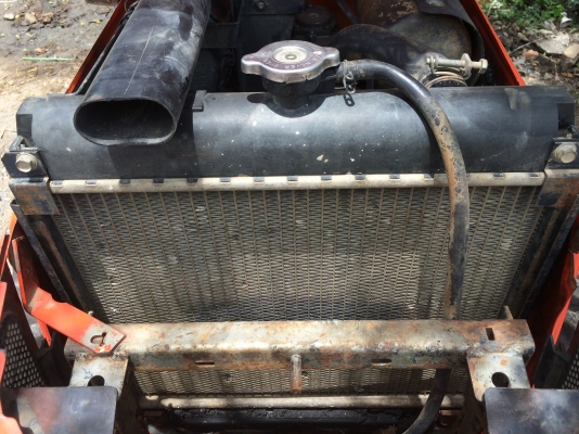 ขายด่วนครับ Kubota B2420. ไว้ใช้ในไร่ในสวย สบาย