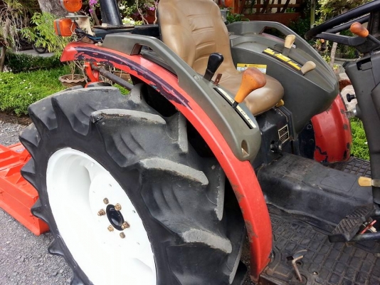 ยันร์ม่า EF312T EX 4 WD 2 เพลาพร้อมตัดหญ็าใหม่ 1.10 เมตร