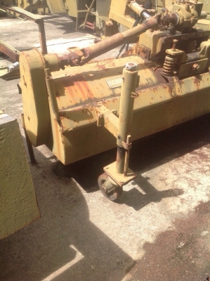 ขายไม้กวาดถนน ขนปัดยังเต็มอยู่ ราคา 160000