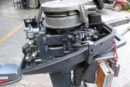 ขาย เครื่องเรือYAMAHA 8 แรง 2 จังหวะหางยาว เครื่องติดง่ายเดินดี สภาพสวยพร้อมใช้ ราคา 19,000