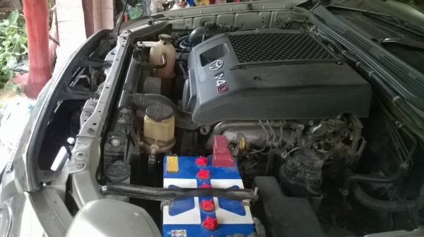 ขาย TOYOTA Fortuner 4X4 ปี 2006/2549 สภาพสวยเดิมไม่เคยทำสี ภายในสวย ทะเบียนพร้อมโอนครับ ราคาต่อรองได้