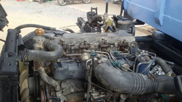 หกล้อ อีซูซุ NPR120 ดั้ม5คิว รถห้างปี41 แอร์เย็น เล่มทะเบียนพร้อมโอน  ราคา 525,000บ บริการขับส่งฮอดบ้าน ครับ