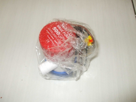 ขายปั้นน้ำเรือเจ็ตสกีใส่ได้ทุกรุ่น ราคา 700 บาท(ของใหม่)