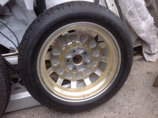 -  ล้ออะไหล่บางอลูมิเนีย หลบเบรค ขอบ 17" 5 รู 114 เก่าญี่ปุ่น