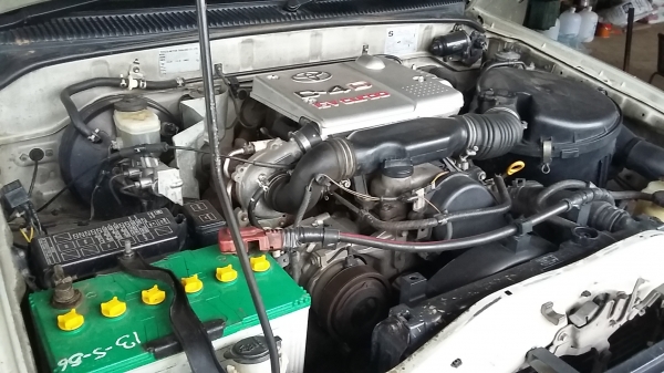 ขายด่วนครับ Toyota Tiger ไทเกอร์ ปี่ 2004 เครื่อง 2KD คานแข็ง 4WD พร้อมทะเบียนถูกต้อง