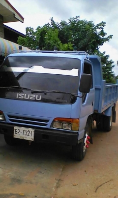 ขาย อีซูซุดั้ม 120 เเรงม้าสภาพสวยจัด รถพร้อมใช้งานคับ