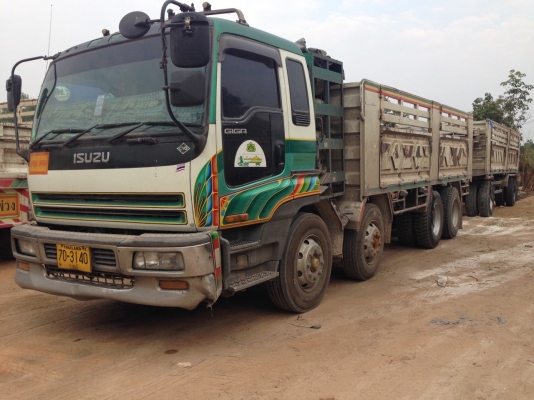ขายรถบรรทุก 12 ล้อกระบะคาร์โก้ ติดแก็ส ISUZU GIGA 360 แรงม้า ราคา 900000