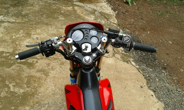 โซนิค สตาสมือ