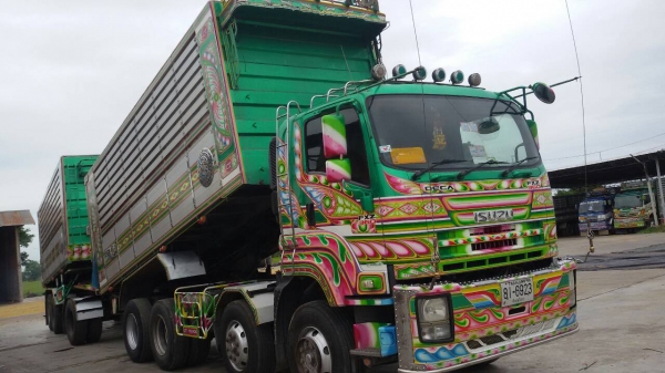 ฝากขายรถอีซุซุเด๊กก้า360ปี53ดั้มเนียมอู่ซีทีคอกเกษตร