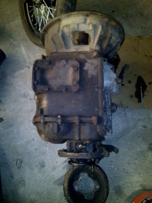 เกียร์ร็อกเล็กหกเกียร์เดินหน้าพร้อมหัวหมูใส่4BD1.  4BE1.