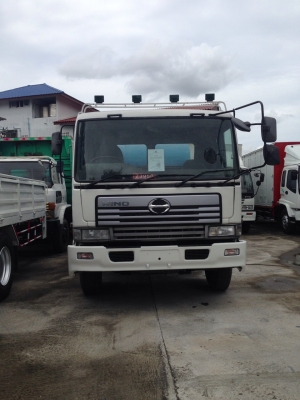 ขายรถ 10 ล้อโม่ปูน 6-7 คิว HINO รุ่น โปเฟีย เครื่องยนต์ 330 แรงม้า