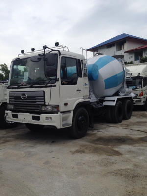 ขายรถ 10 ล้อโม่ปูน 6-7 คิว HINO รุ่น โปเฟีย เครื่องยนต์ 330 แรงม้า