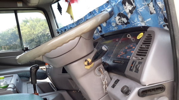 ขายด่วนHINO P11C, 2เพลา,เครื่อง330แรง