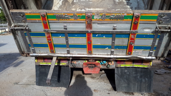 ขายด่วนHINO P11C, 2เพลา,เครื่อง330แรง