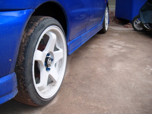 ขอขาย E-car แต่ง EvoIII คันนึงคับลองดูก่อน ขอขาย E-car แต่ง EvoIII คันนึงคับลองดูก่อน