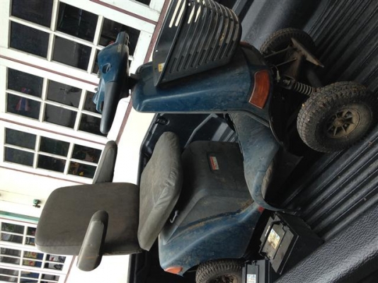 ขายรถไฟฟ้า 4ล้อ จอดทิ้ง ขายถูกๆๆ3500 มากยกไปเลย