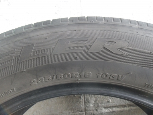 ยาง BRIDGESTONE 235/60R18 สวยๆ 4 เส้น ราคา 3500 บาท ยาง BRIDGESTONE 235/60R18 สวยๆ 4 เส้น ราคา 3500 บาท