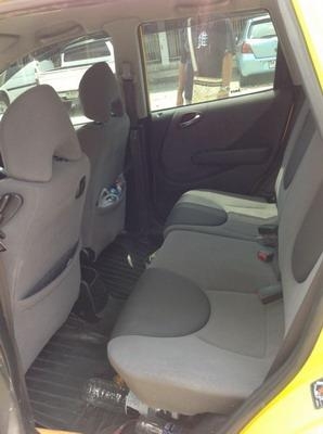 ขายHonda Jazz 04 IDSI สภาพดี โคมดำ เซ็นทรัลล็อก กุณแจรีโมท