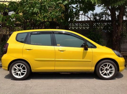 ขายHonda Jazz 04 IDSI สภาพดี โคมดำ เซ็นทรัลล็อก กุณแจรีโมท