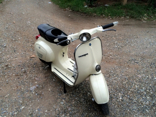 ขาย Vespa SmallFrame 100