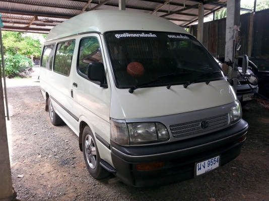 ขายรถตู้โตโยต้า ปี33 เครื่อง2500 สภาพพร้อมใช้งาน เอกสารพร้อมโอน สนใจโทร 090-8588220คุณนะ 093-3258446คุณบิว ID:narong498 หรือเข้าดูสินค้าอื่นๆได้ที่ www.truck.in.th/498 หรือเพจFacebook ณรงค์ ซื้อขายรถมือสอง (เว็บไซต์ส่วนตัว) หรือFacebook ตลาดรถมือสอง คุณนะ