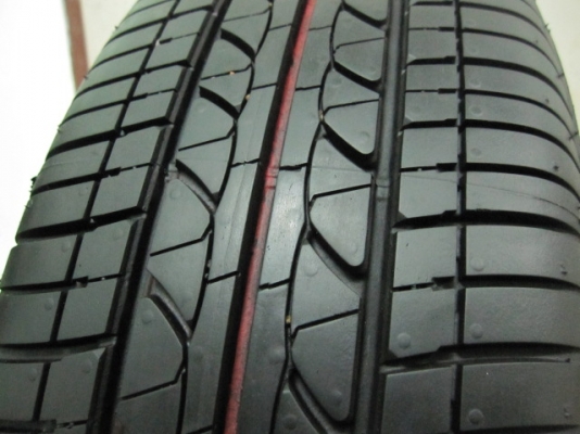 ขายยางติดรถป้ายแดงปี 15 ยี่ห้อ Bridgestone ขนาด 175 65R 15 ใส่ City และ Jazz