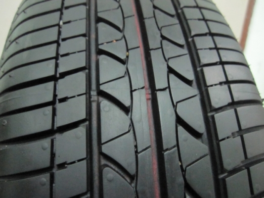 ขายยางติดรถป้ายแดงปี 15 ยี่ห้อ Bridgestone ขนาด 175 65R 15 ใส่ City และ Jazz