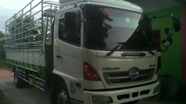 ขายHINO MEGA ปี53 ยาว5.50เมตร เครื่องดี แคชซีสวย ยางดี ภายในสวย แอร์เย็น พ.เพาเวอร์ เบรกทิฟฟี่ สภาพพร้อมใช้งาน เอกสารพร้อมโอน สนใจโทร 090-8588220คุณนะ 093-3258446คุณบิว ID:narong498 หรือเข้าดูสินค้าอื่นๆได้ที่ www.truck.in.th/498 หรือเพจFacebook ณรงค์ ซื้