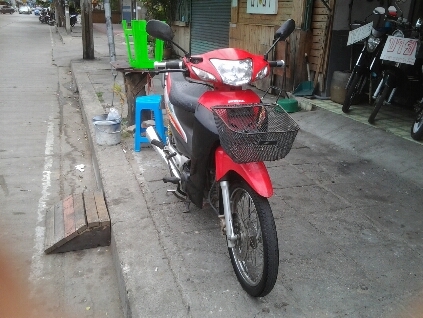 เวฟ100sปี49สตาท เท้า