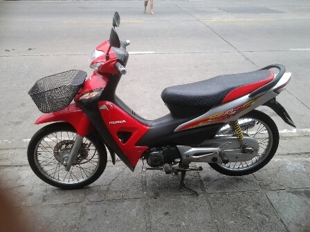 เวฟ100sปี49สตาท เท้า