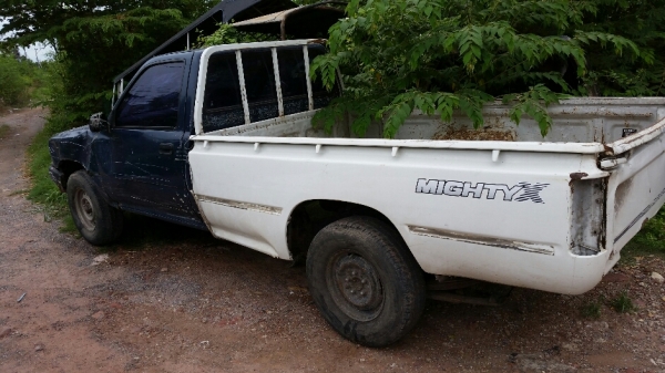 ไมตี้ ปี 96 ทะเบียนขาดปี 56 พร้อมโอน ขาย 25,000 บาท ไมตี้ ปี 96 ทะเบียนขาดปี 56 พร้อมโอน ขาย 25,000 บาท