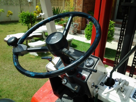 ขาย Forklift Nissan 1.5 ตัน ขาย Forklift Nissan 1.5 ตัน