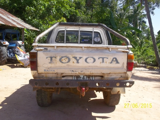 ขาย250000 บาท โตโยตัา RN 46  ขับ4x4 เครื่องดีเซลเทอร์โบ เอกสารพร้อมโอน