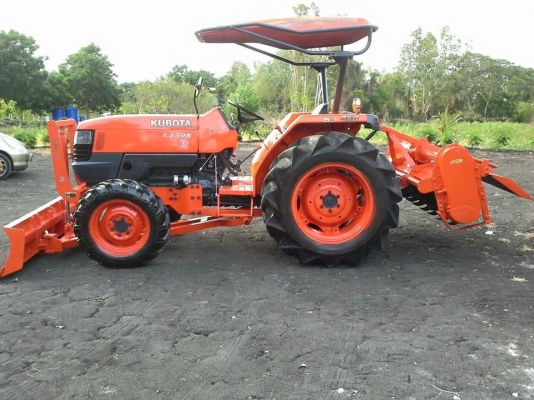 ขายรถไถ KUBOTA L4508 สภาพสวยพร้อมใช้งาน อุปกรณ์ครบชุด ดันหน้า+ผานหลัง+โรตารี่ สนใจโทร 090-8588220คุณนะ 093-3258446คุณบิว ID:narong498 หรือเข้าดูสินค้าอื่นๆได้ที่ www.truck.in.th/498 หรือเพจFacebook ณรงค์ ซื้อขายรถมือสอง (เว็บไซต์ส่วนตัว) หรือFacebook ตลาด