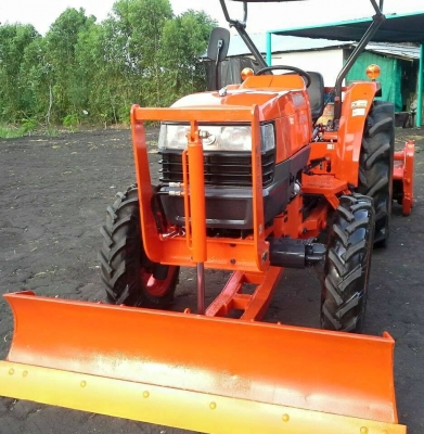 ขายรถไถ KUBOTA L4508 สภาพสวยพร้อมใช้งาน อุปกรณ์ครบชุด ดันหน้า+ผานหลัง+โรตารี่ สนใจโทร 090-8588220คุณนะ 093-3258446คุณบิว ID:narong498 หรือเข้าดูสินค้าอื่นๆได้ที่ www.truck.in.th/498 หรือเพจFacebook ณรงค์ ซื้อขายรถมือสอง (เว็บไซต์ส่วนตัว) หรือFacebook ตลาด