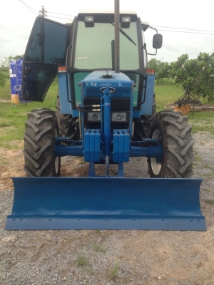 รถไถ ฟอร์ด 6640