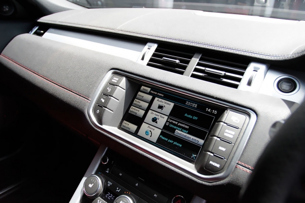 RANGE ROVER EVOQUE สีแดง 5 ประตู 2012 RANGE ROVER EVOQUE สีแดง 5 ประตู 2012