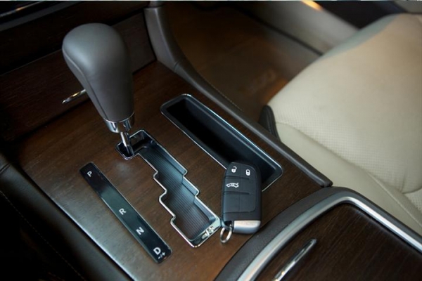 Chrysler 300C ปี 2014 สีดำ