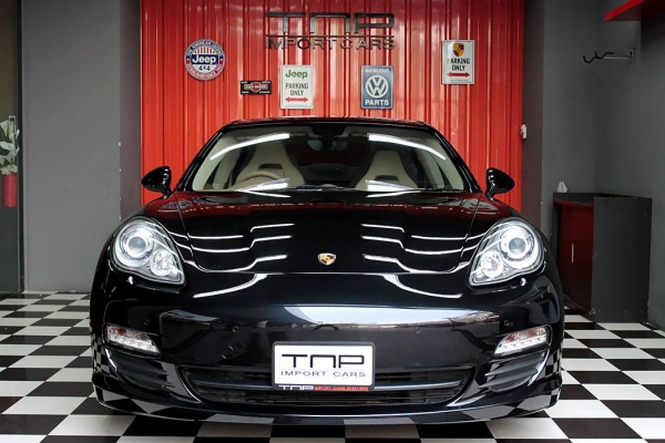 Porsche Panamera 4.8S ปี 2011