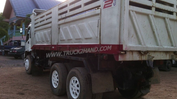 รถบรรทุก 10 ล้อดัมพ์ ISUZU FXZ 320 แรงม้า  ปีจดทะเบียน 2551