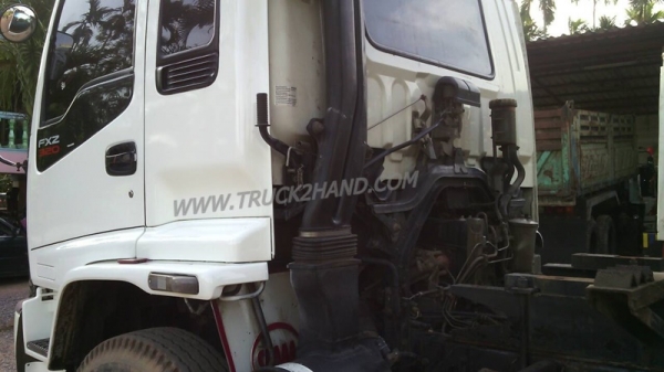 รถบรรทุก 10 ล้อดัมพ์ ISUZU FXZ 320 แรงม้า  ปีจดทะเบียน 2551