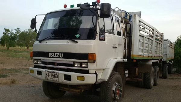 ขายรถพ่วงดั้มISUZU 240นางฟ้าหัวขาวติดก๊าซNgv8ถัง