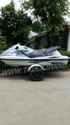 เรือเจ็ตสกี ยี่ห้อ YAMAHA นั่งได้ 3 คน เครื่อง 1,200 จำนวน 3 สูบพร้อมหางเทเลอร์ เรือเจ็ตสกี ยี่ห้อ YAMAHA นั่งได้ 3 คน เครื่อง 1,200 จำนวน 3 สูบพร้อมหางเทเลอร์