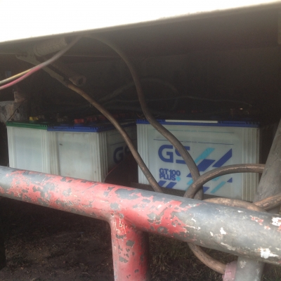 ขาย รถ6ล้อ ห้องเย็น. NPR 120. แรง ยาว4.20เมตร  พร้อมใช้.