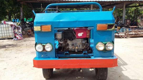 ขอบคุณเสี่ยใหญ่ของชลบุรีครับขายรถอีเเต๋น เครื่องยันม่าจ้าวโลกLM115 เกียร์กลาง แหนบ2ชั้น สภาพใช้งานอยู่ครับ