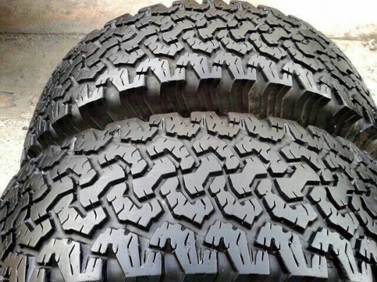 ขายล้อBradleyสีทอง พร้อมBF All265/75/16ปี11