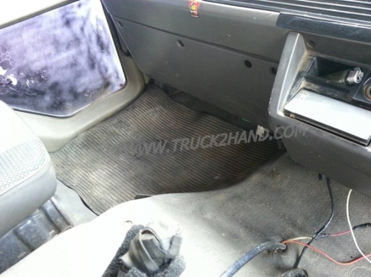 รถบรรทุก 6 ล้อดัมพ์ MITSUBISHI FUSO ยาง 900-20